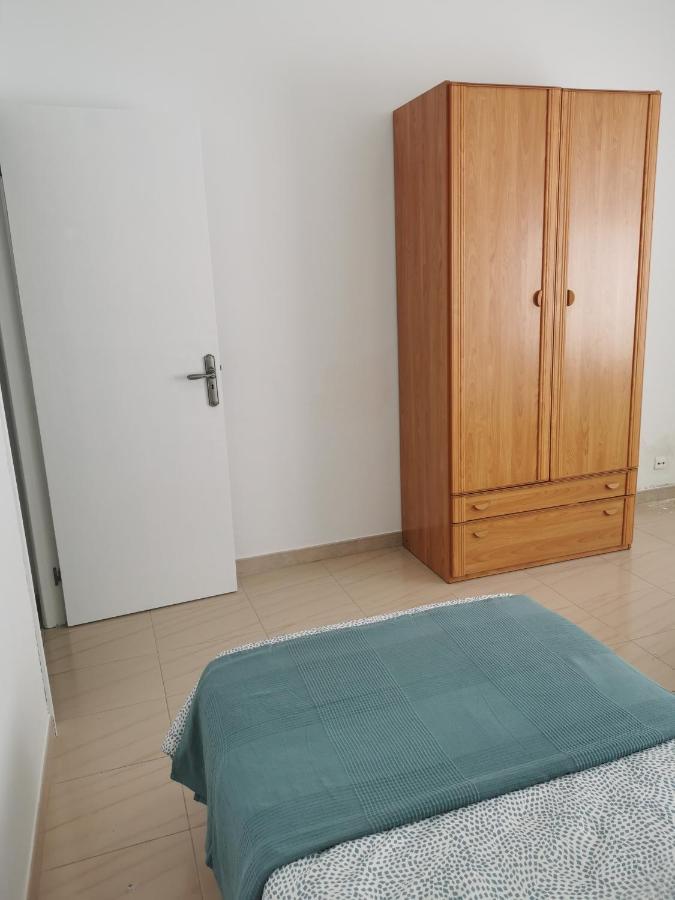 Apartamento O Serrano 菲尼斯特雷 外观 照片
