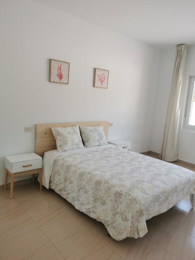 Apartamento O Serrano 菲尼斯特雷 外观 照片