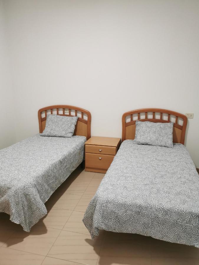 Apartamento O Serrano 菲尼斯特雷 外观 照片