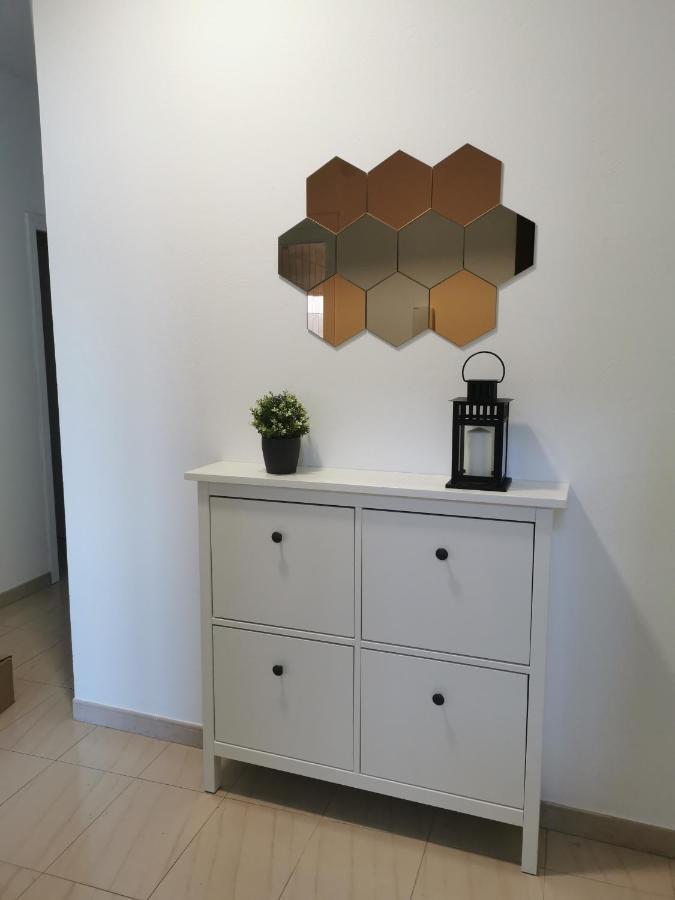 Apartamento O Serrano 菲尼斯特雷 外观 照片