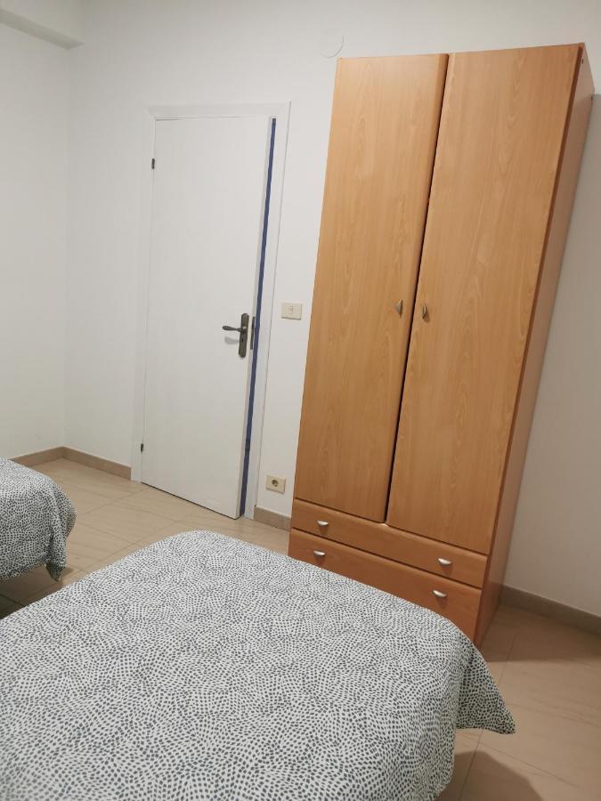 Apartamento O Serrano 菲尼斯特雷 外观 照片